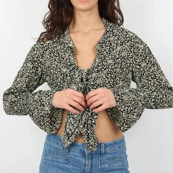 Sandro Paris Floral Ruffle Blouse Black & White Size 1/Small - Picture 5 of 9